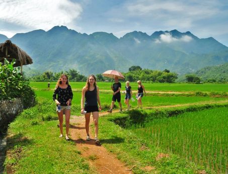 Trekking Week In Mai Chau - Pu Luong - Best Vietnam Family Tour
