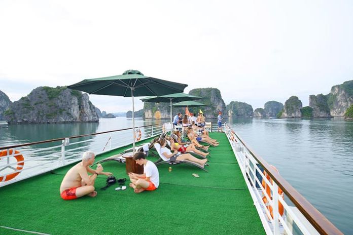Halong â€“ Hanoi