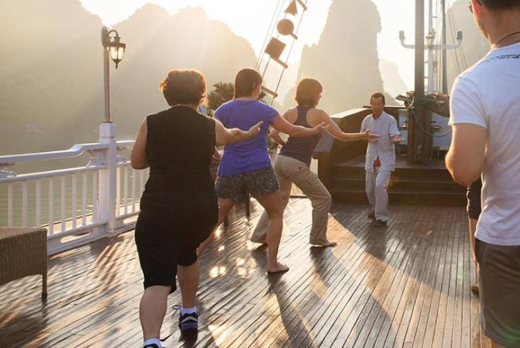 Halong-Aclass-Stellar-Cruise-10