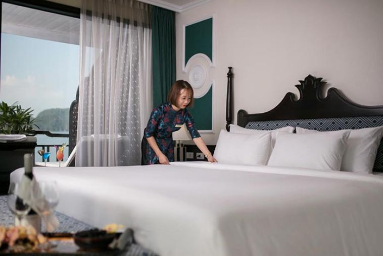 Genesis-Luxury-Regal-Cruises-11