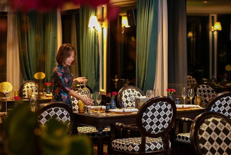 Genesis-Luxury-Regal-Cruises-2