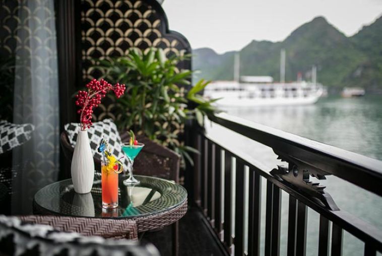 Genesis-Luxury-Regal-Cruises-8